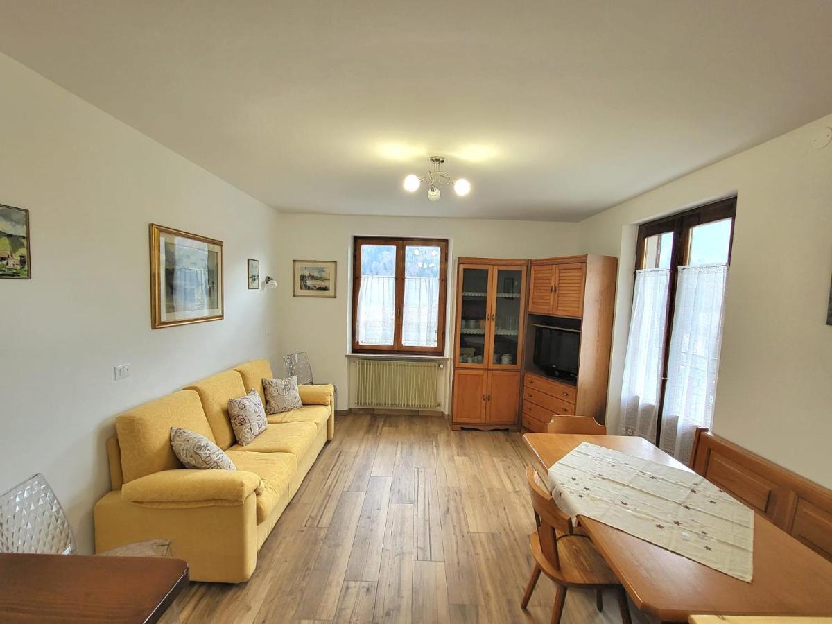 Ferienwohnung Casa Bruno Lenzumo di Concei Exterior foto